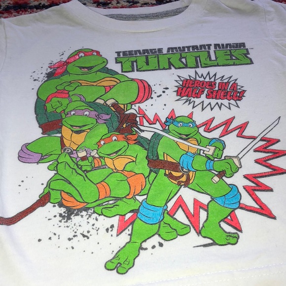 🧜🏼♀️3 for $15 item!🧜🏼♀️ TMNT T - Picture 2 of 3